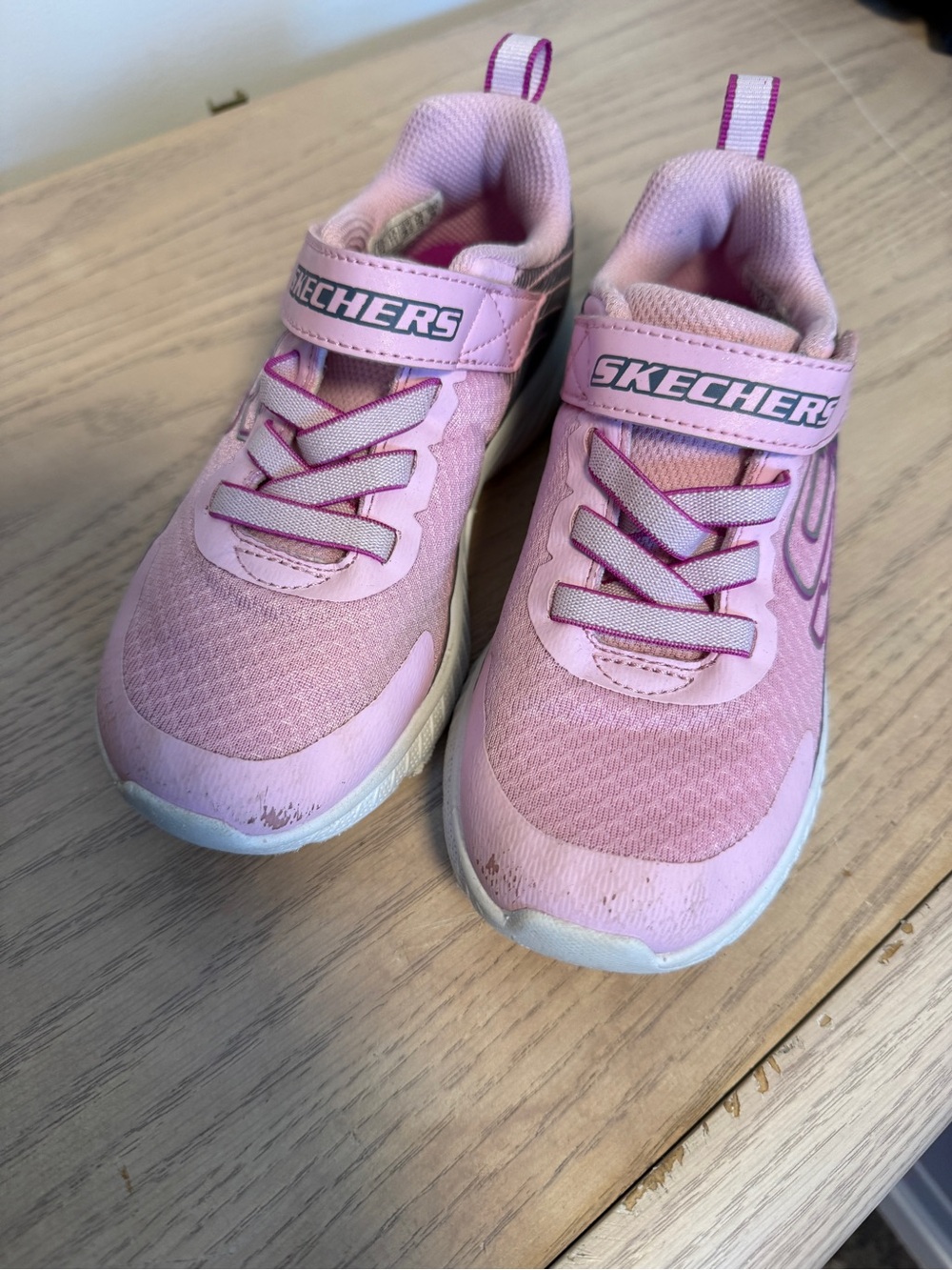 Size 12 kids sketchers shoes